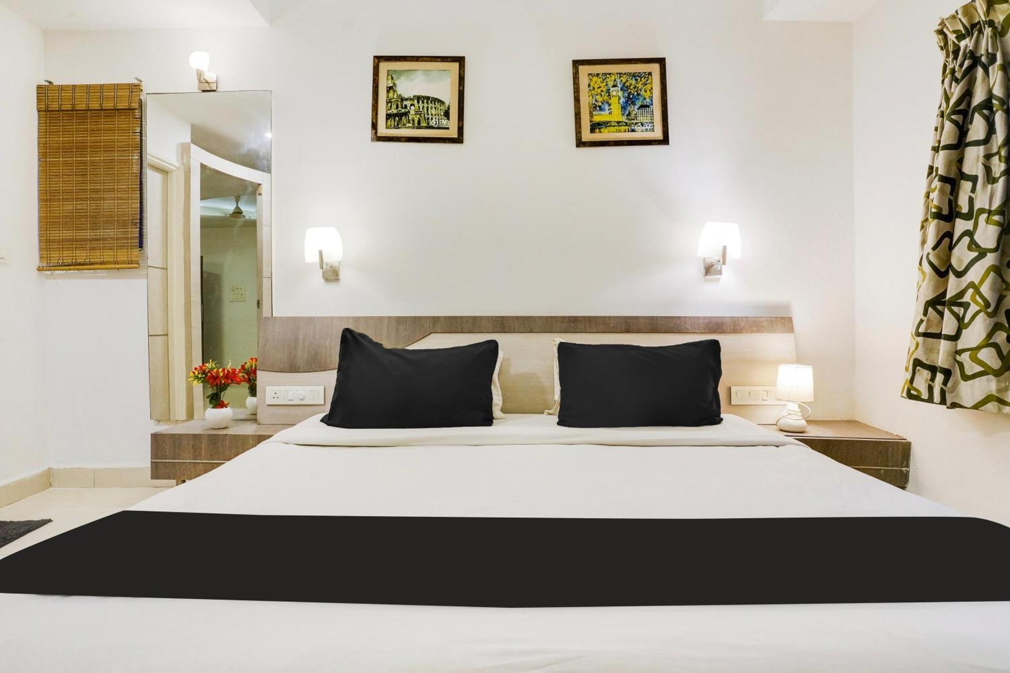 Super Townhouse Calangute - Baga Circle Formerly Park Avenue Bagian luar foto