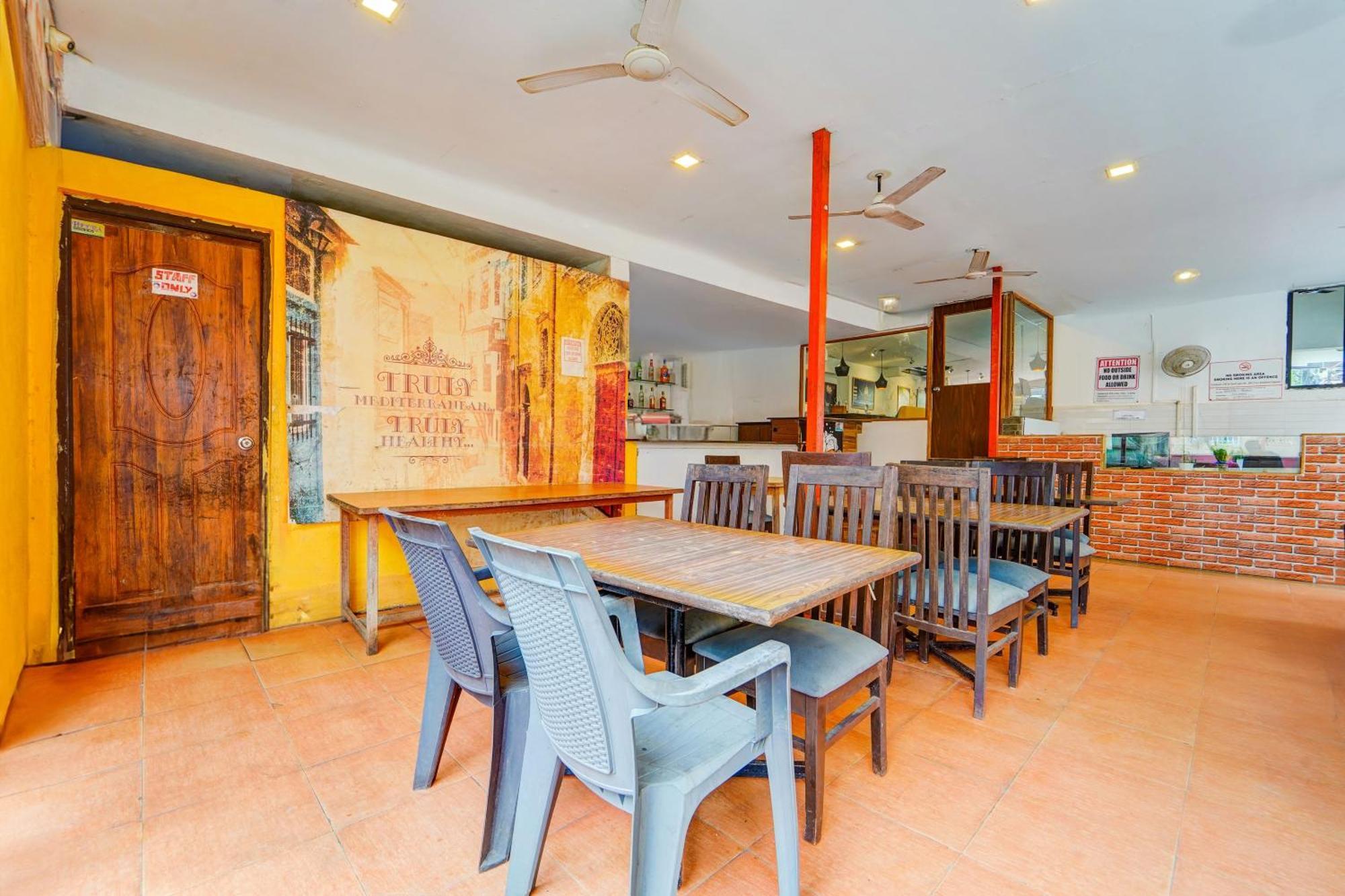 Super Townhouse Calangute - Baga Circle Formerly Park Avenue Bagian luar foto