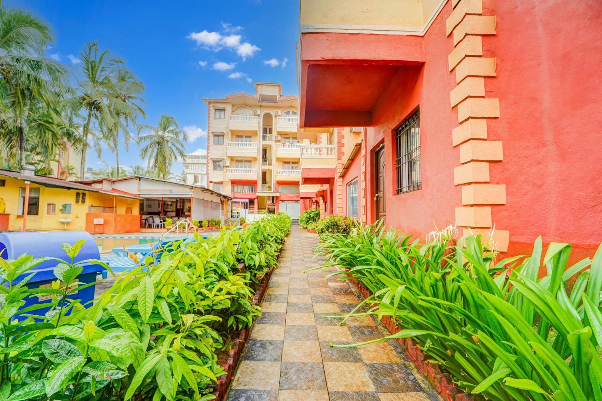 Super Townhouse Calangute - Baga Circle Formerly Park Avenue Bagian luar foto